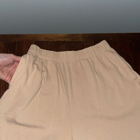 Aerie Sweat Shorts Size XS - Picture 2 of 10